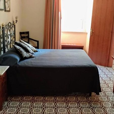 Nicolas Inn Rzym Zewnętrze zdjęcie